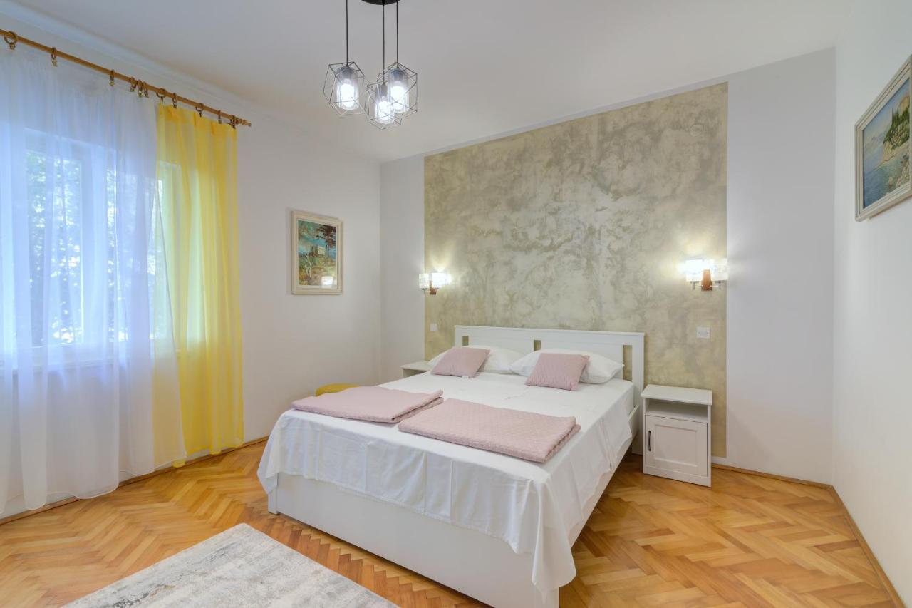 Apartments By The Beach Adela Senj Senj  Exterior photo
